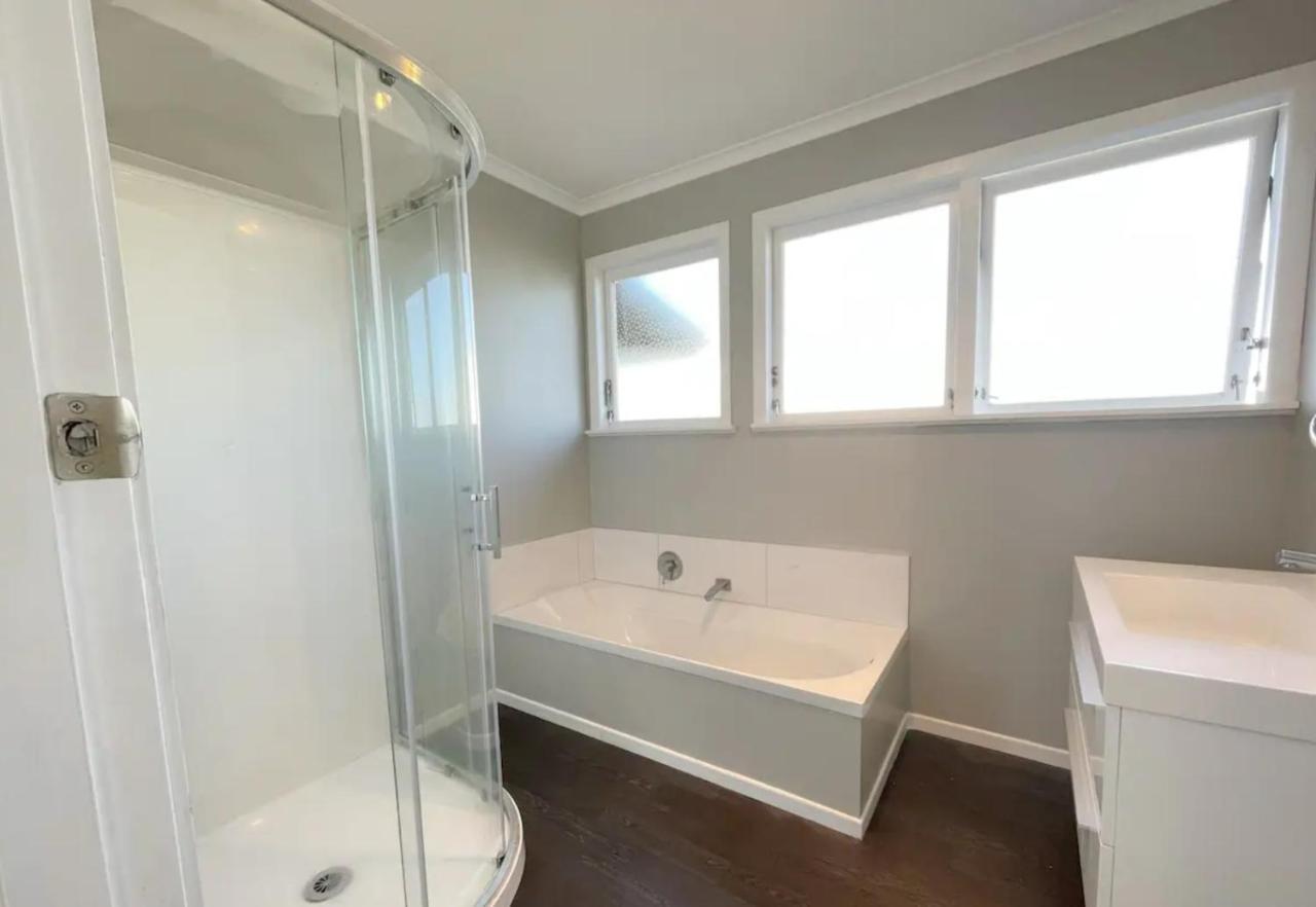 3 Bedroom Family House In Excellent Location Hamilton Exterior foto